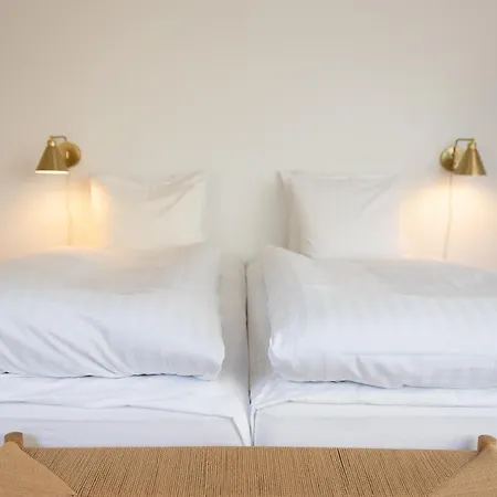 Aahoj Hotel