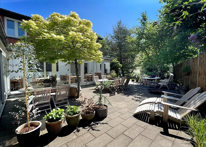 Hotel Aahoj 4*